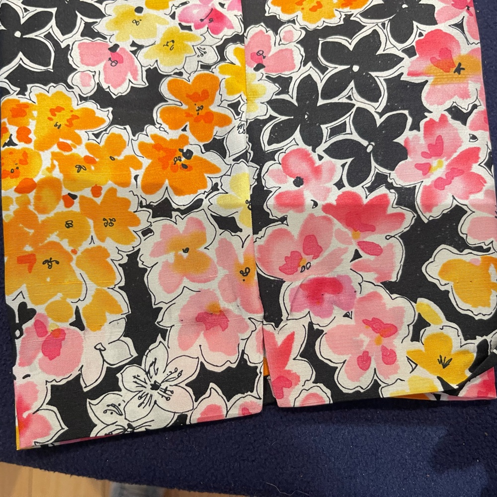 Floral ladies silk pants with Pink & Yellow floral Blooms - Picture 4 of 5